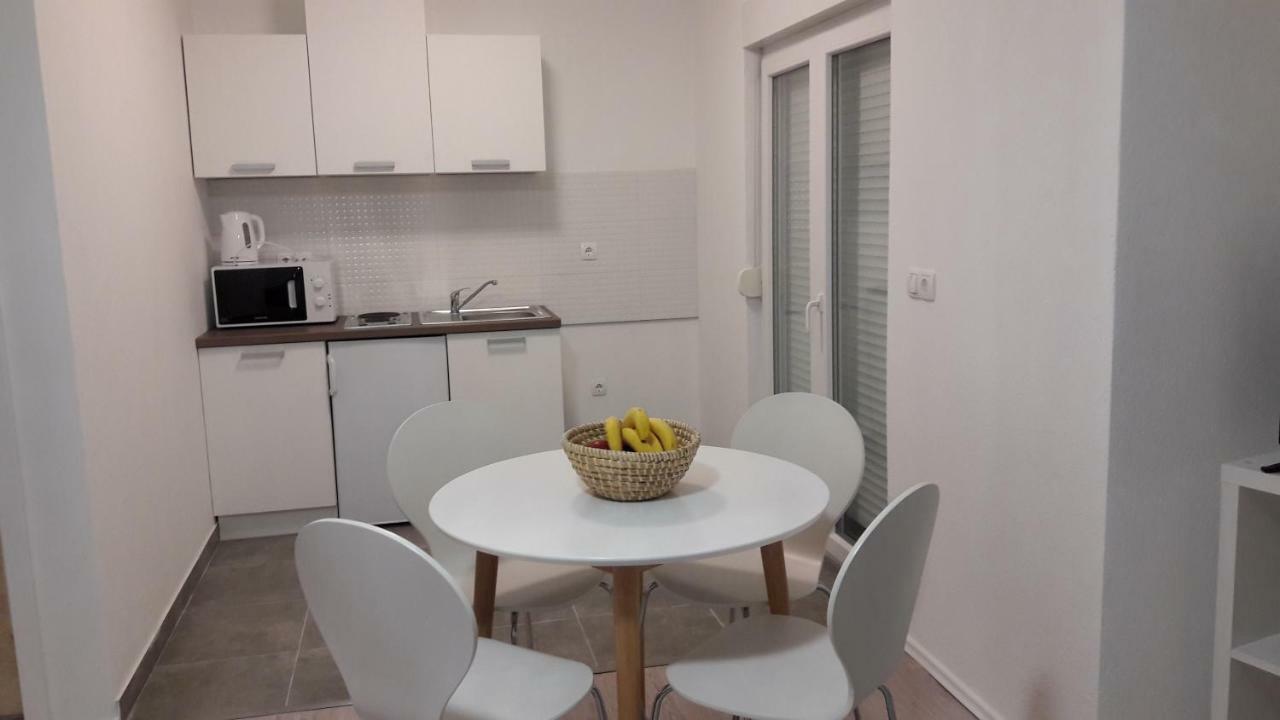Apartment Sano Podstrana Extérieur photo